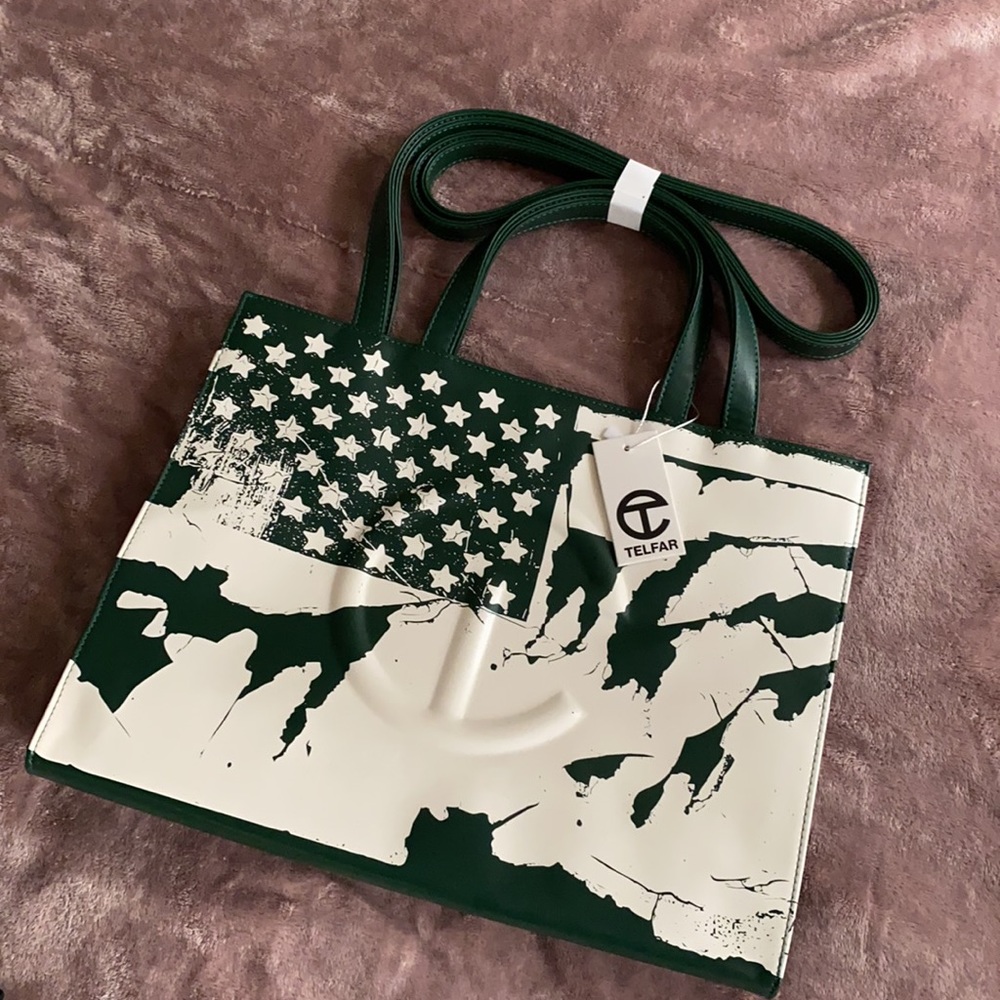 ❌SOLD❌NWT Telfar Flag Medium Print Shopping Bag